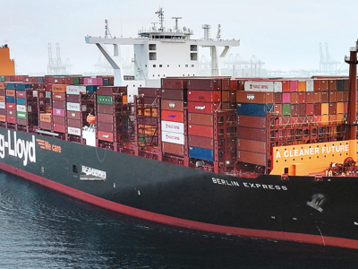 Maersk and Hapag Shake Up Container Shipping with New Alliance 